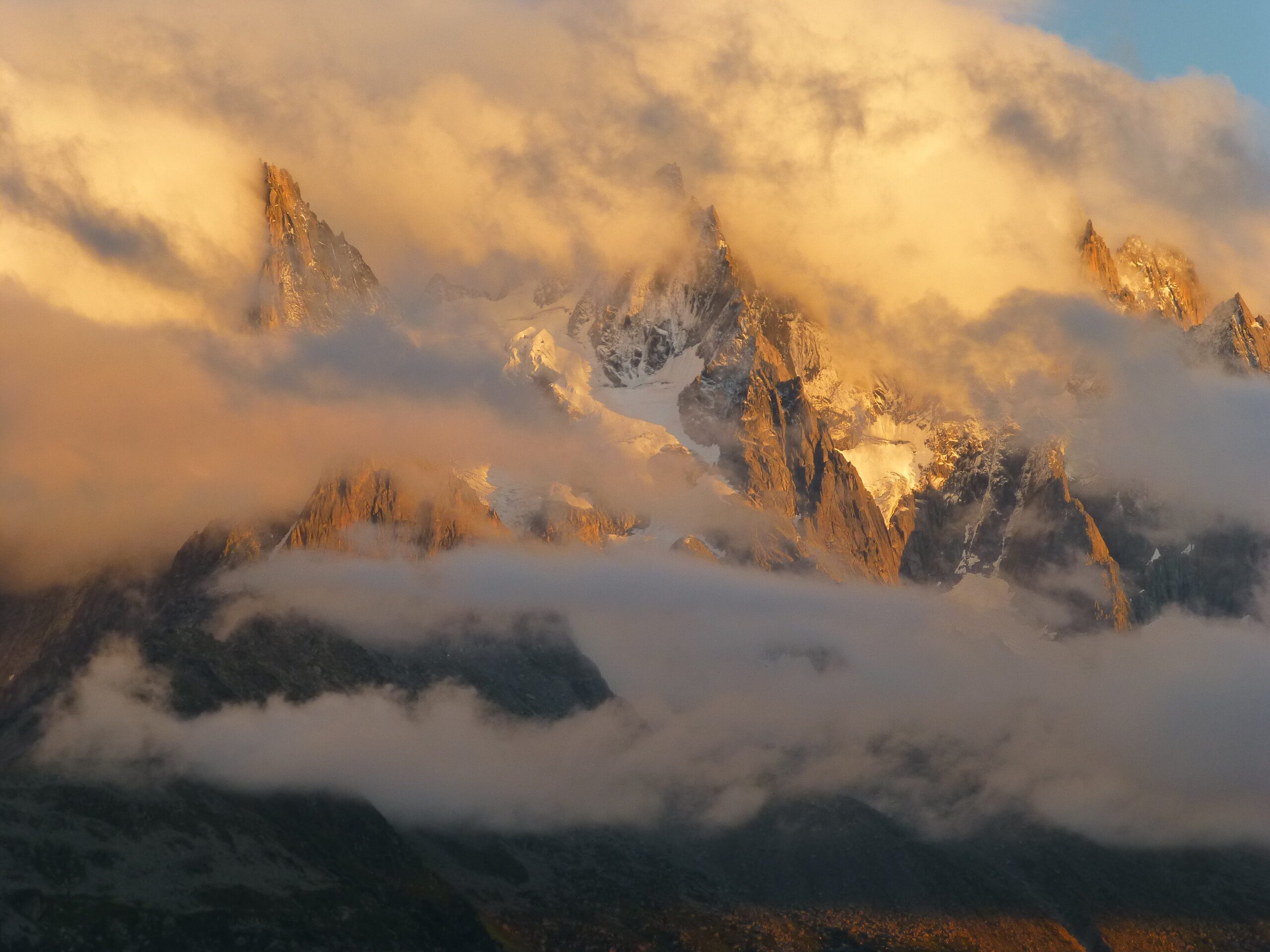 Senderismo suave en Chamonix. Macizo del Mont Blanc